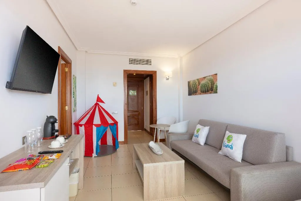 SUITE STANDARD Room, Landmar Costa Los Gigantes Family Resort, Tenerife