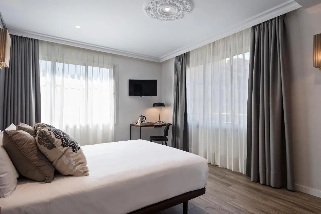 DOUBLE SINGLE USE SUPERIOR Room, Acta Splendid, Barcelona