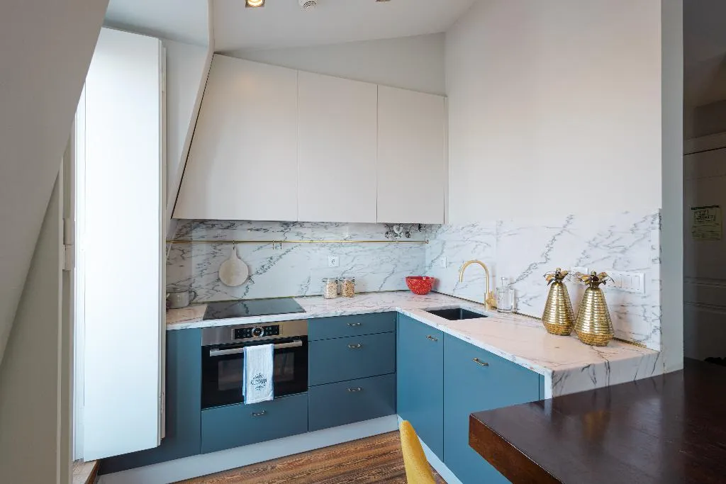 APARTMENT THREE BEDROOMS Room, Almaria - Ex LIibris, Lisbon