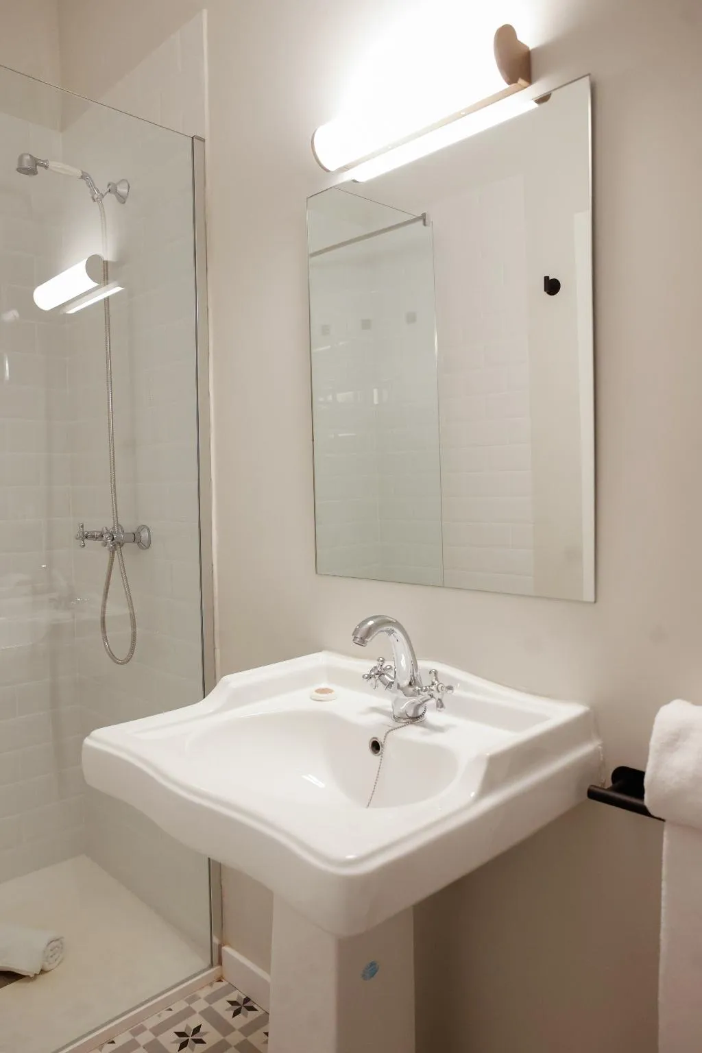 APARTMENT TWO BEDROOMS Room, Casa Alberola Alicante, Curio Collection By Hilton, Costa Blanca