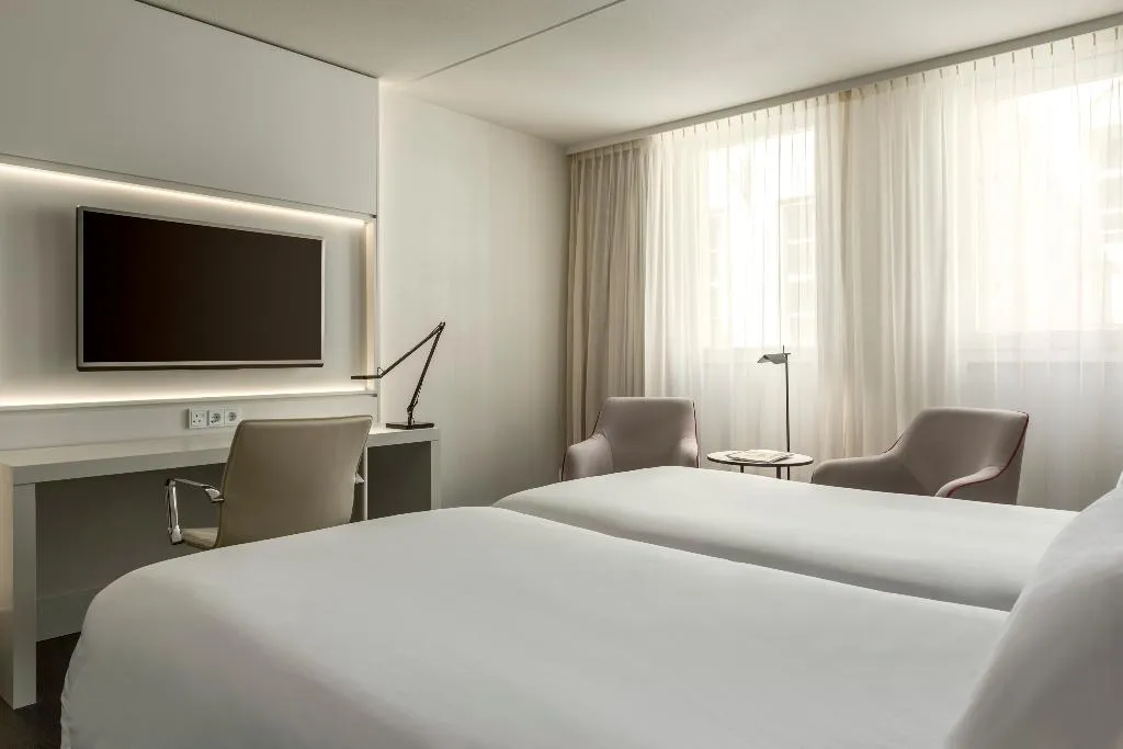 DOUBLE SUPERIOR Room, NH Collection Amsterdam Barbizon Palace, Amsterdam