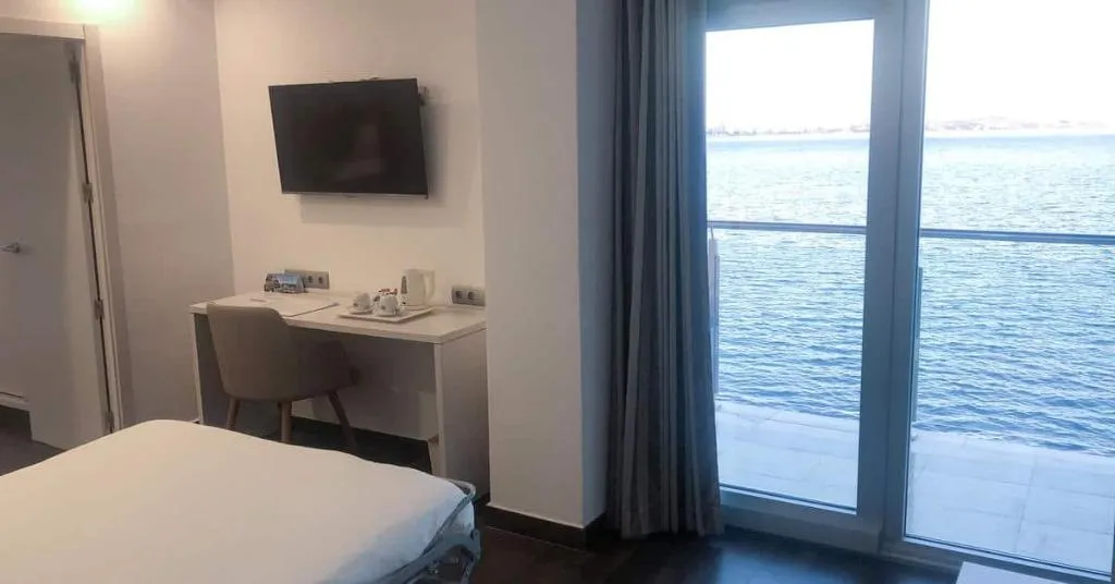 JUNIOR SUITE STANDARD Room, Innside Alicante Porta Maris, Costa Blanca