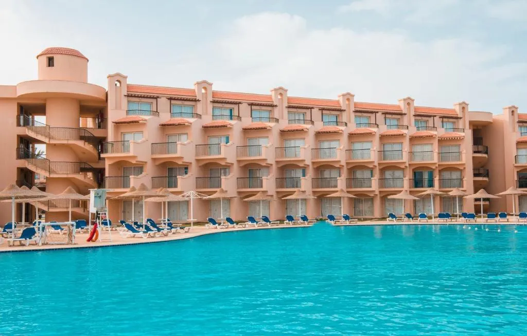 DOUBLE GARDEN VIEW Room, Pyramisa Beach Resort Sahl Hasheesh, Red Sea Riviera