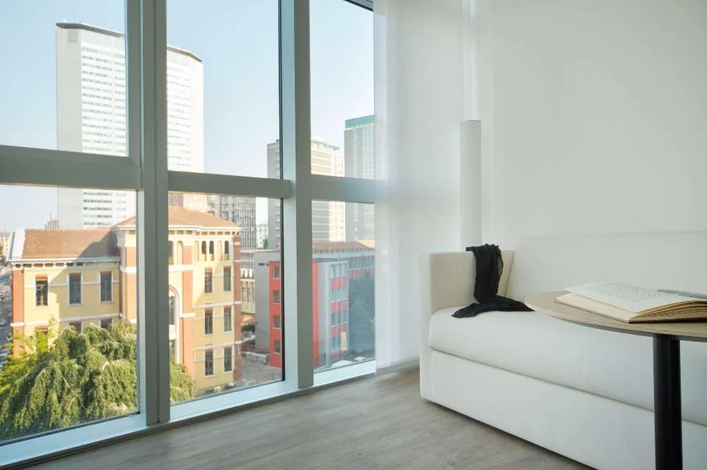 Room, Innside Milano Torre Galfa, Milan