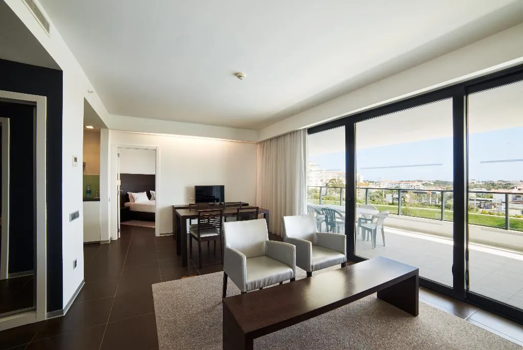 SUITE DELUXE Room, RR Alvor Baia Resort, Algarve