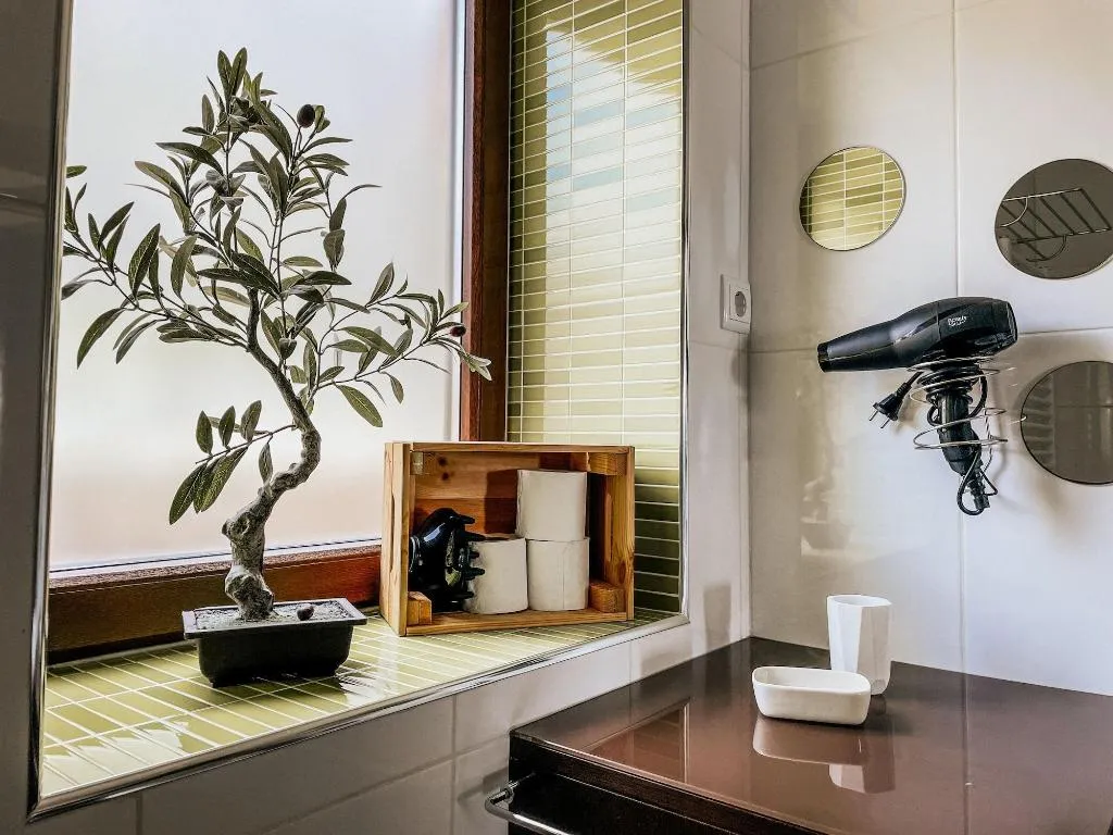 Room, Pousadela Village, Porto