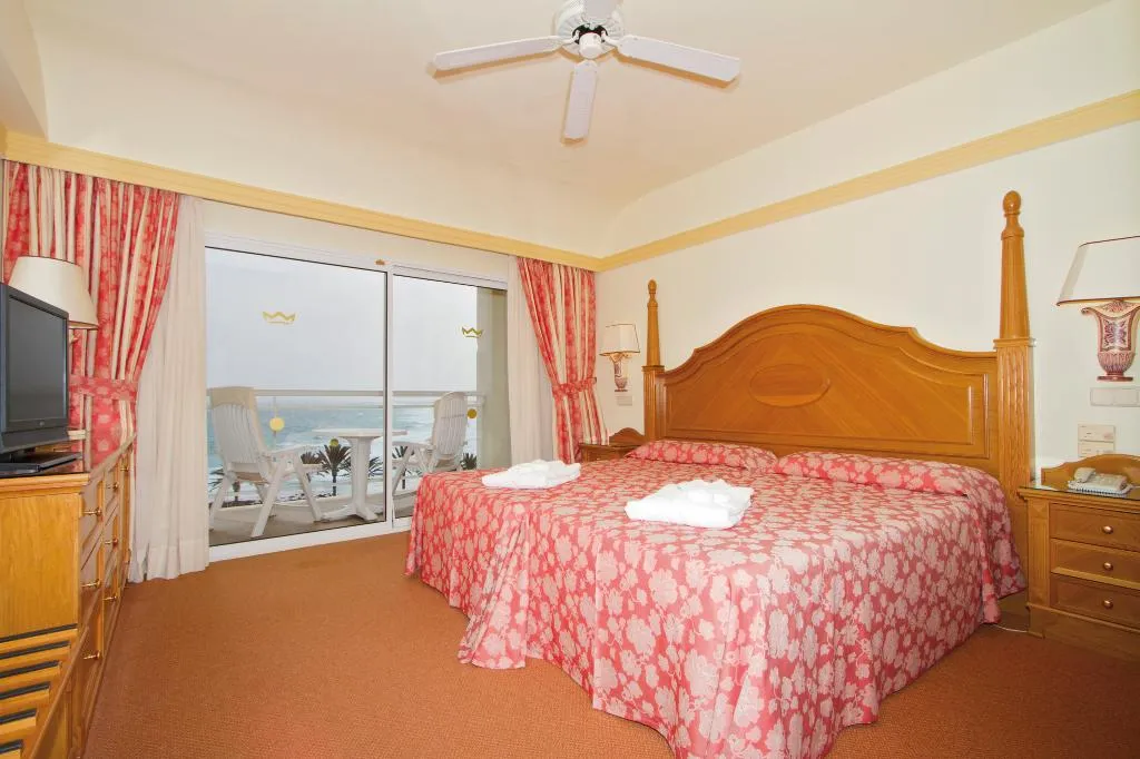 JUNIOR SUITE STANDARD Room, Hotel Riu Palace Tres Islas, Fuerteventura