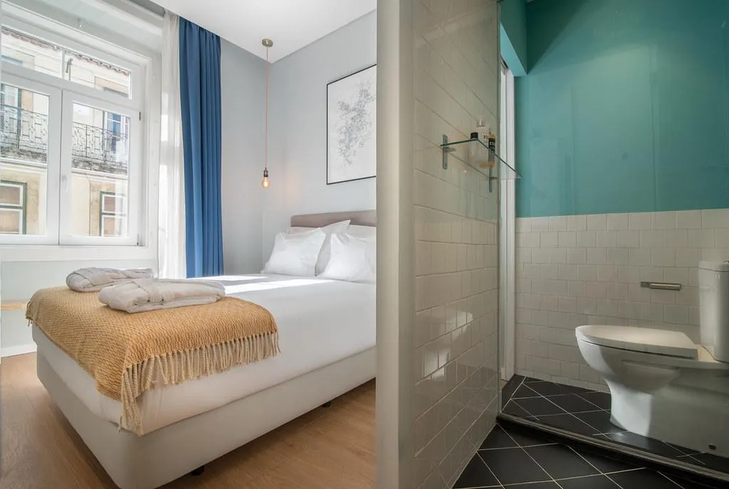 DOUBLE CLASSIC CITY VIEW Room, Esqina Urban Lodge, Lisbon