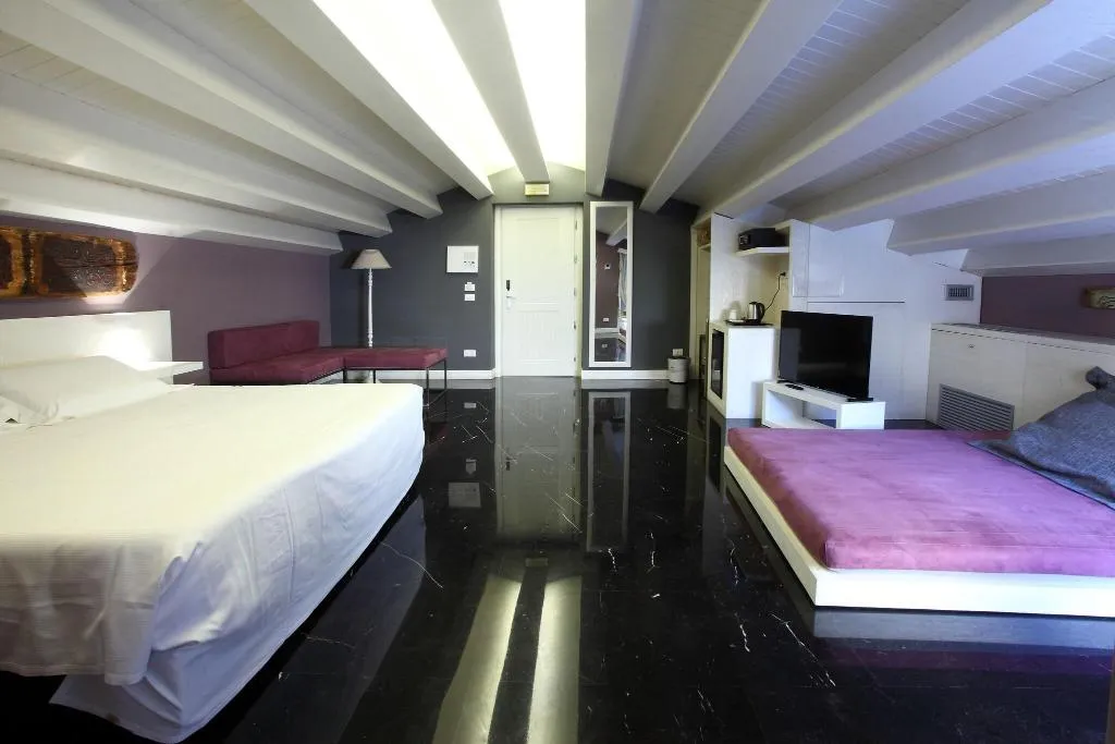 SUITE KING SIZE BED Room, Quintocanto Hotel and Spa, Palermo
