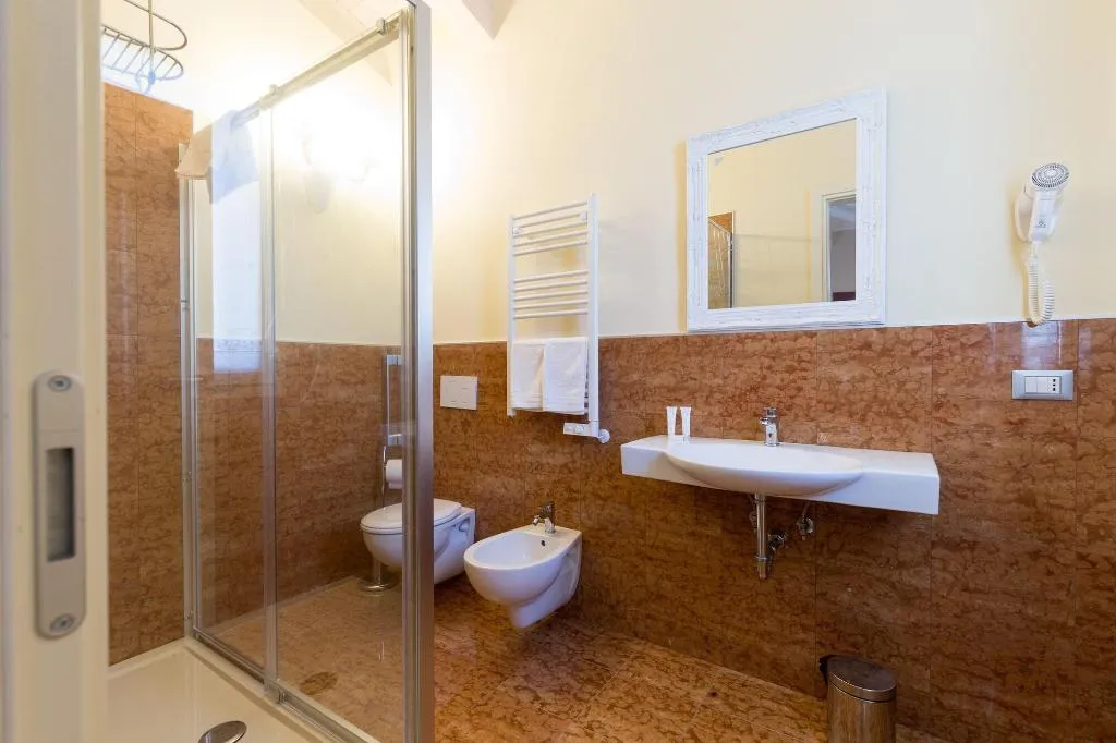 Room, Villa Erica & Villa Erica 1, Venice