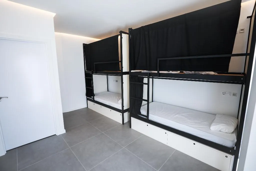 Room, Hostel Myd La Latina, Madrid