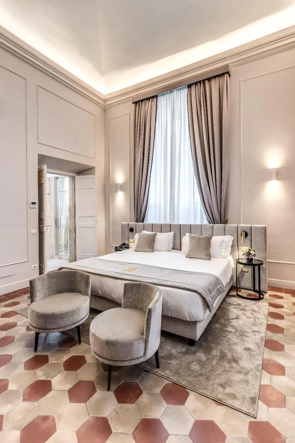 SUITE DELUXE Room, Eitch Borromini Palazzo Pamphilj, Rome