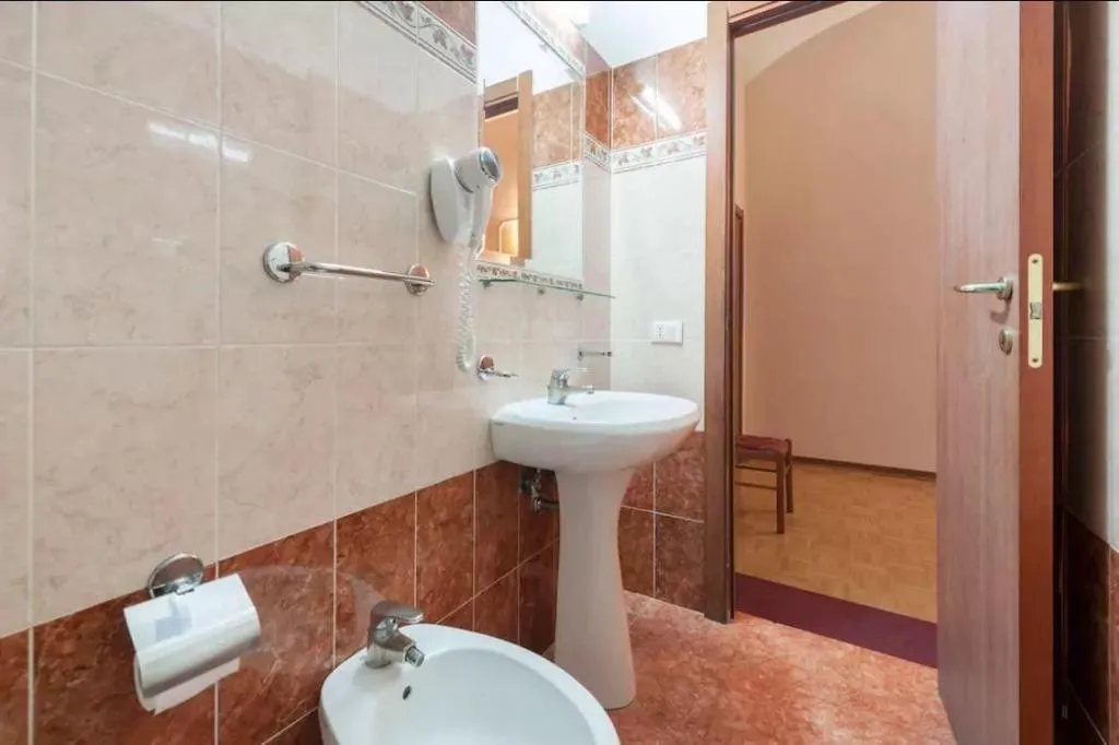 Room, A Casa Di Mei, Naples