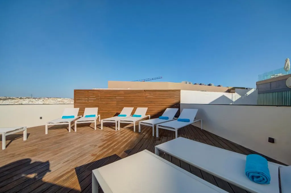 Pool, Noru Hotel, Malta