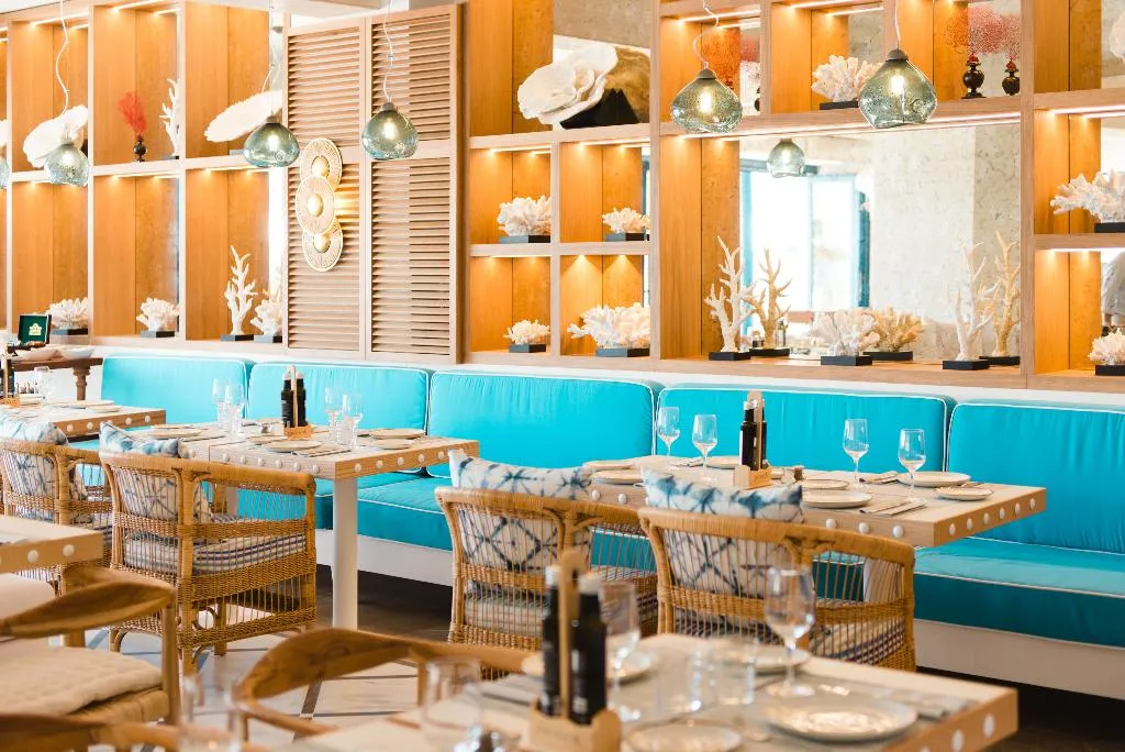 Restaurant, Hotel Honucai, Majorca
