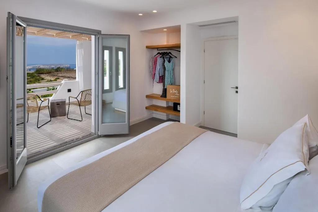 Room, La Ponta Villas, Santorini