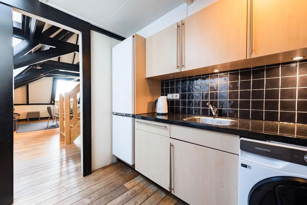 DOUBLE KING SIZE BED Room, Catalonia Vondel Amsterdam, Amsterdam
