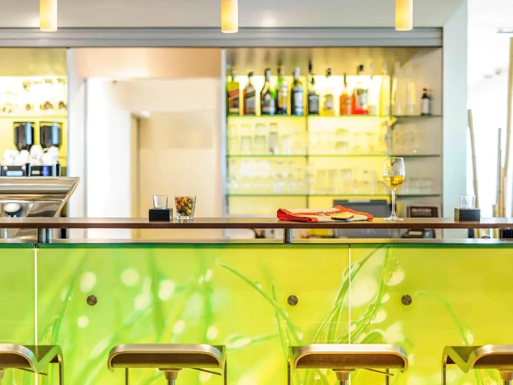 Bar, ibis Berlin Messe, Berlin