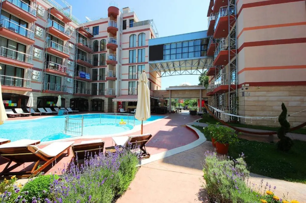 General view, Menada Tarsis Apartments, Bourgas