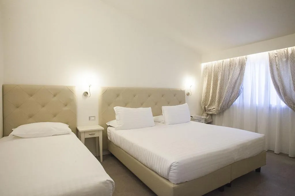 Room, Accademia, Florence