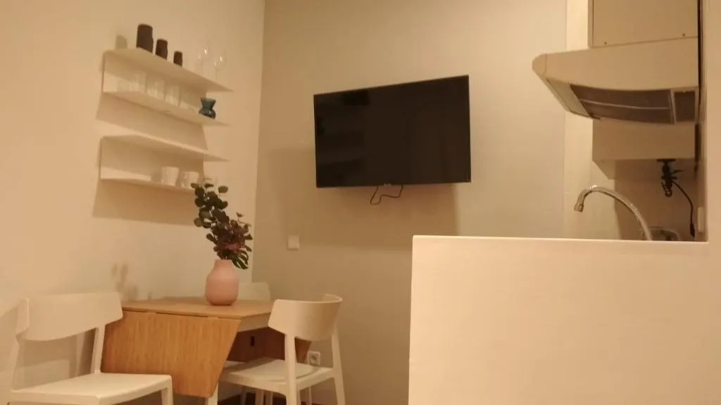 APARTMENT TWO BEDROOMS Room, Smartr Madrid Gran Via 47, Madrid