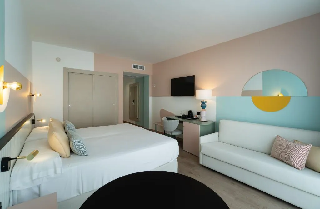 Double or Twin SEA VIEW Room, Medplaya Pez Espada, Costa Del Sol
