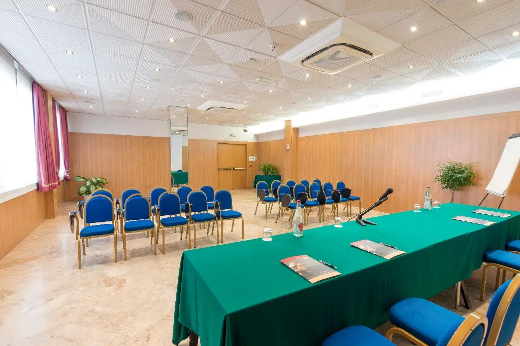 Conferences, Minerva, Florence