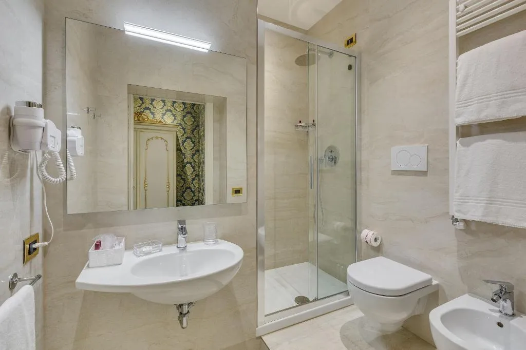 Room, Residenza Veneziana, Venice