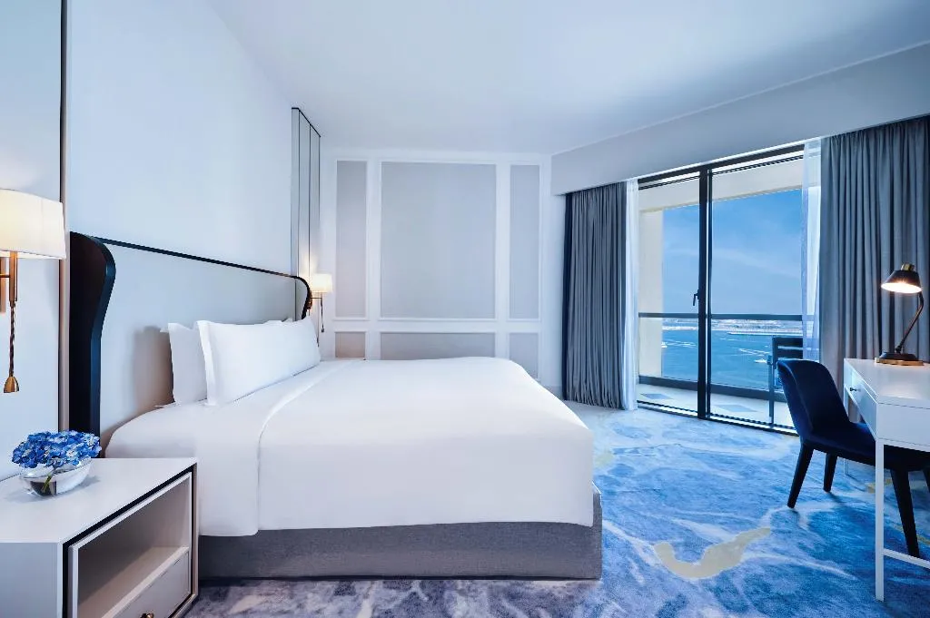 JUNIOR SUITE SIDE SEA VIEW WITH BALCONY Room, Sofitel Dubai Jumeirah Beach, Dubai