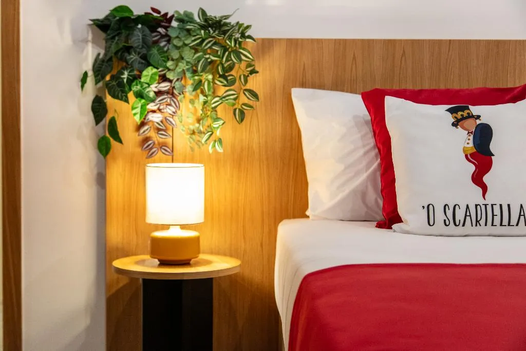 DOUBLE SUPERIOR Room, Fortunella Suites, Naples
