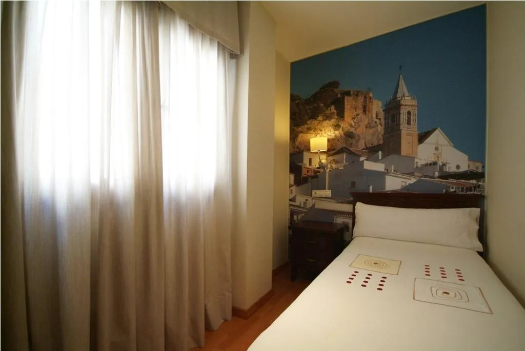 APARTMENT CAPACITY 8 Room, Ardales, Costa Del Sol