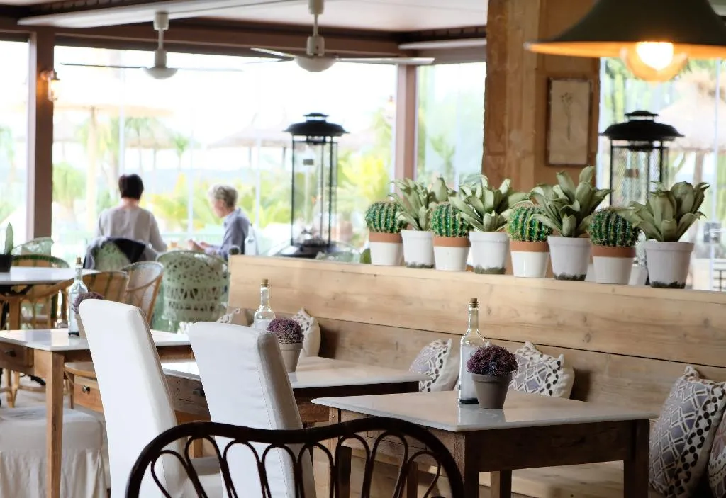 Restaurant, Es Turo, Majorca