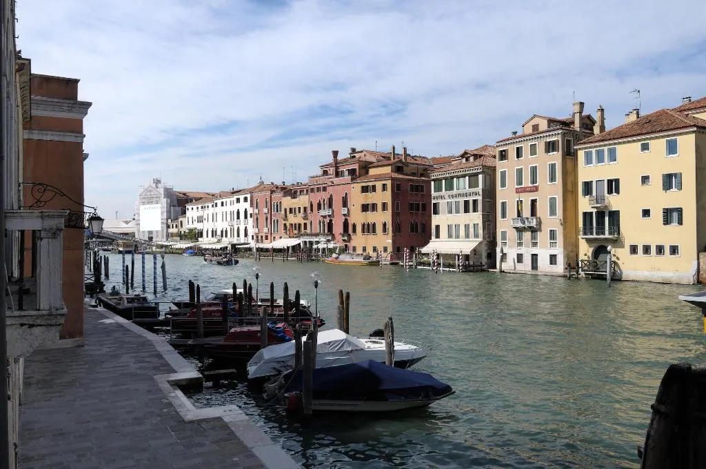General view, B&B Riva De Biasio, Venice