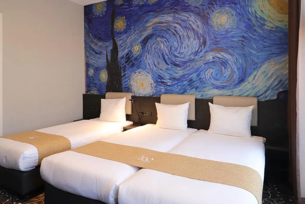 TRIPLE STANDARD Room, Hotel Van Gogh, Amsterdam