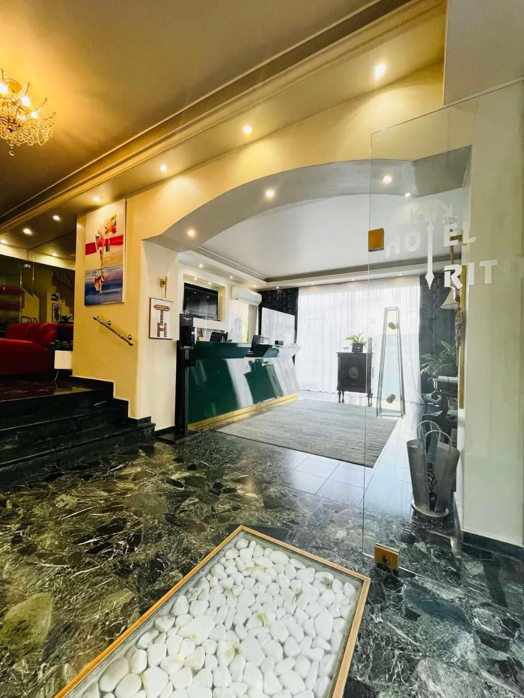 Lobby, Triton, Athens