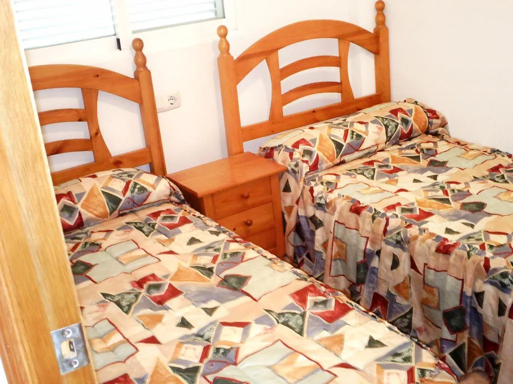 APARTMENT CAPACITY 4 ONE BEDROOM Room, Apartamentos Tavernes Gandia 3000, Valencia