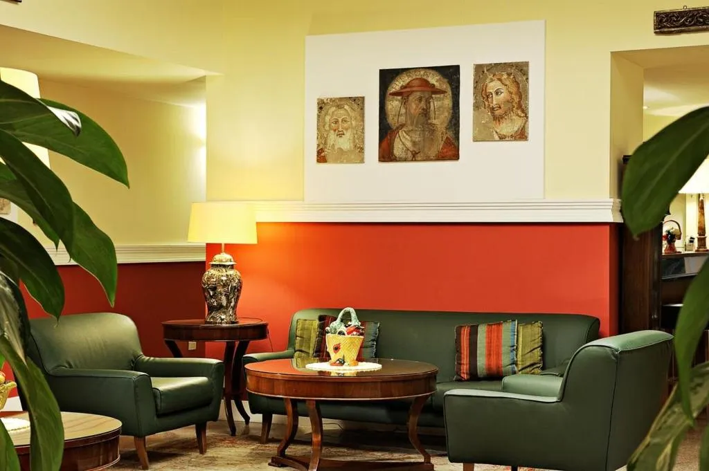 Lobby, Hotel Gran Duca Di York, Milan