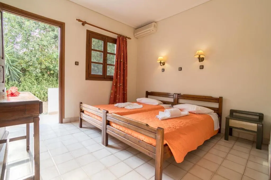Room, Ampavris Family Apartments, Kos