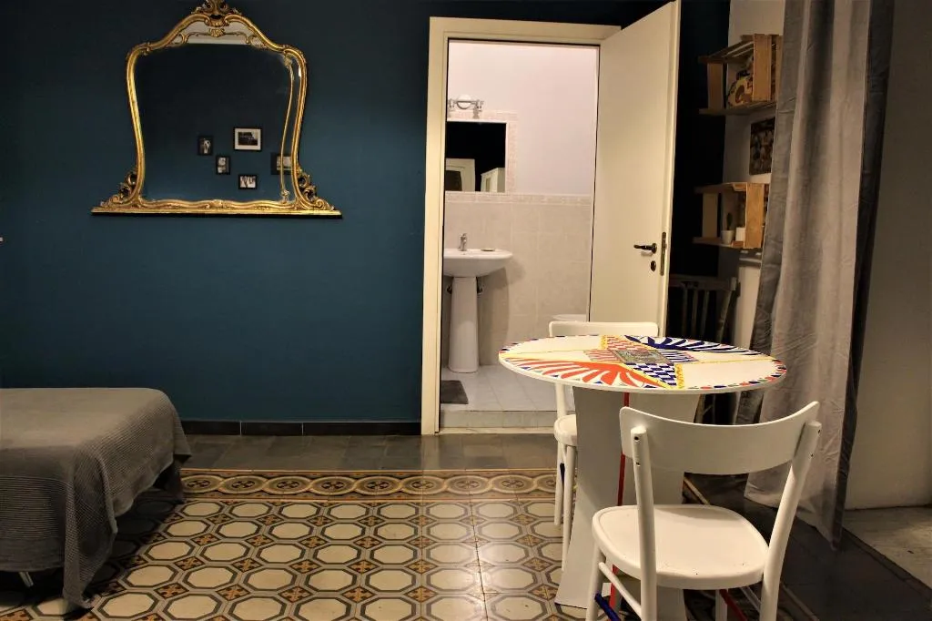 Room, La Via Delle Biciclette, Palermo