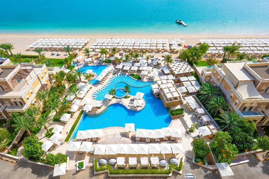 Beach, Holiday Inn Dubai Village Circle by IHG, Dubai