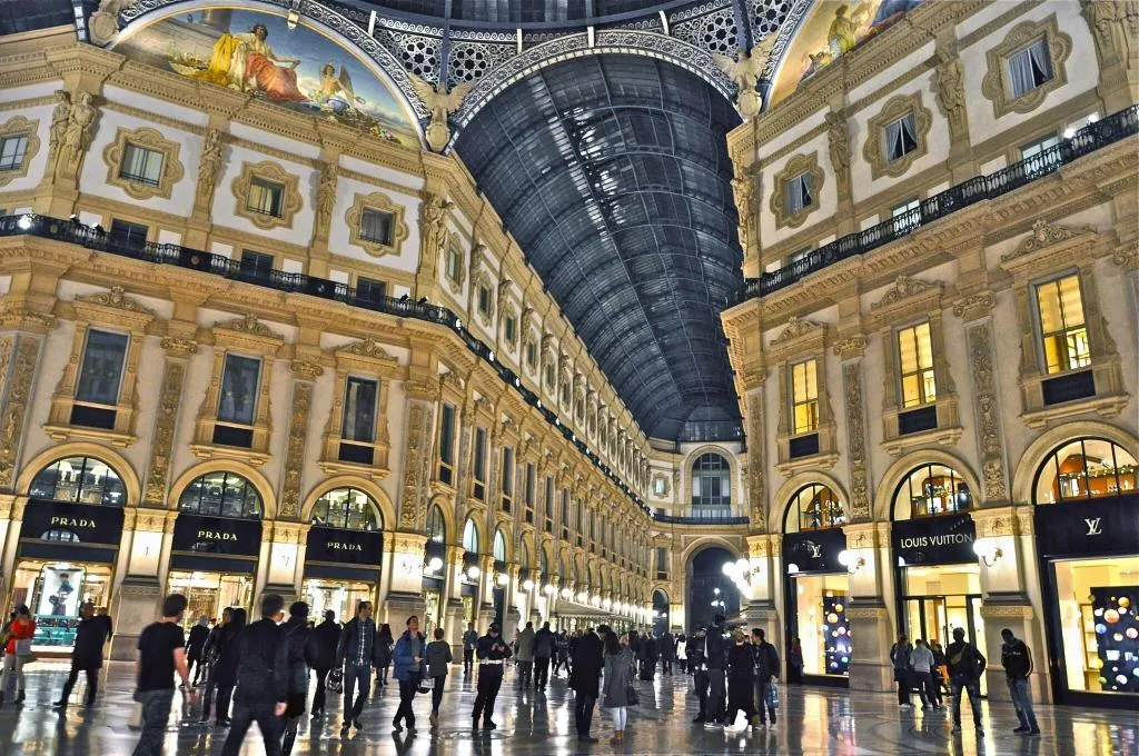 Sports and Entertainment, Hotel Dover, Milan