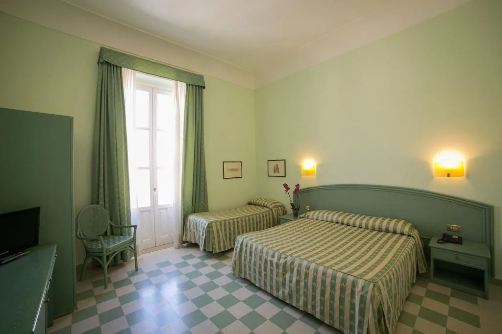 Room, Hotel Gran Bretagna, Catania