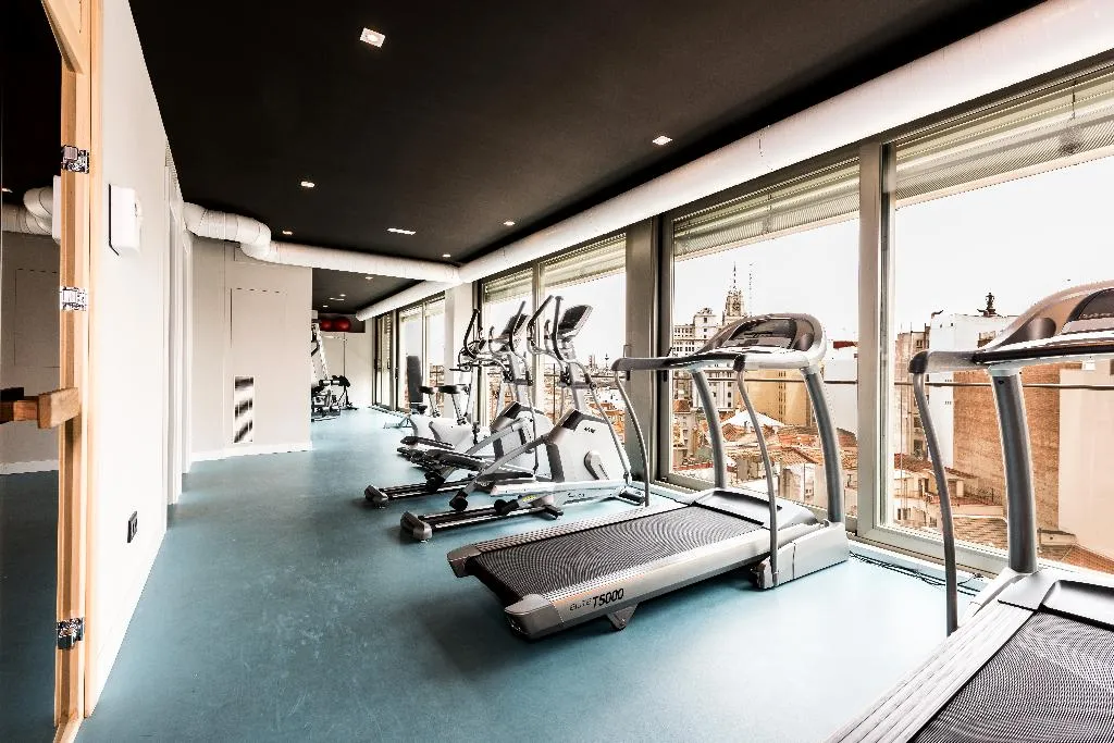 Sports and Entertainment, Gran Via Centric II, Madrid