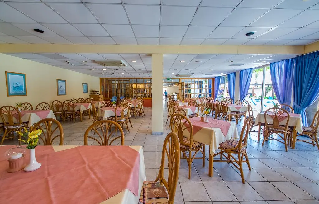 Restaurant, Green Bungalows, Cyprus