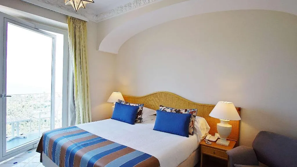 Room, Grand Hotel Aminta, Naples