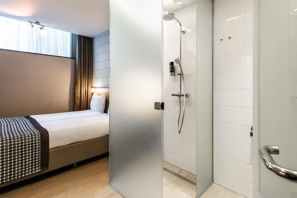 TWIN ECONOMY Room, Melrose, Amsterdam