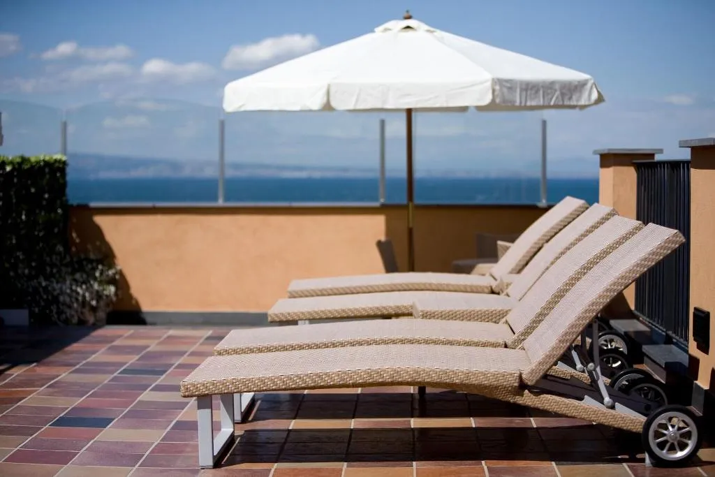 Terrace, Hotel Palazzo Guardati, Naples
