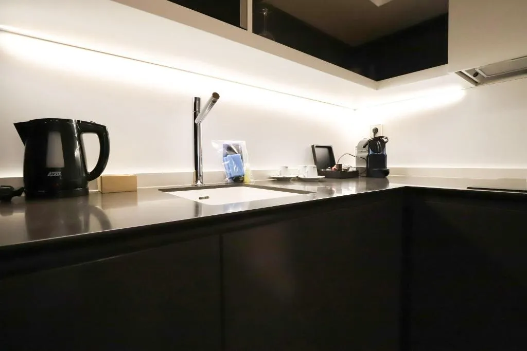 JUNIOR SUITE QUEEN SIZE BED Room, Myr Plaza Mercado & Spa, Valencia