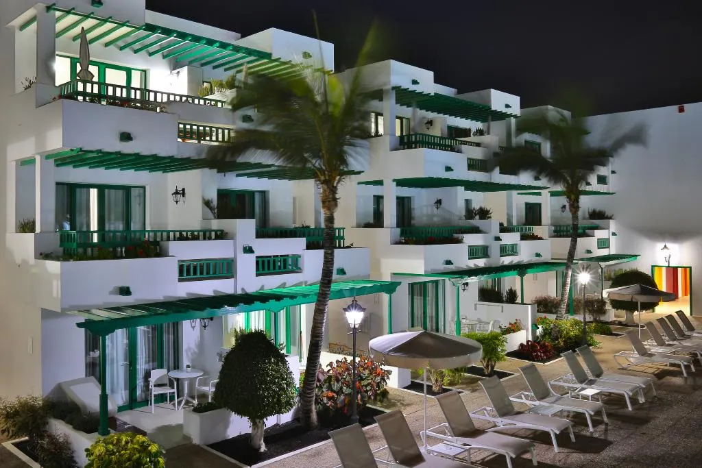 Terrace, Nazaret Apartments, Lanzarote