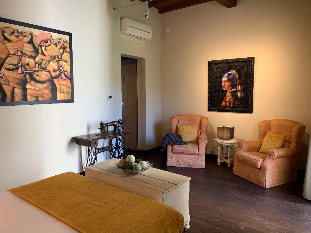 APARTMENT CLASSIC TWO BEDROOMS Room, Florence Art Apartments, Florence